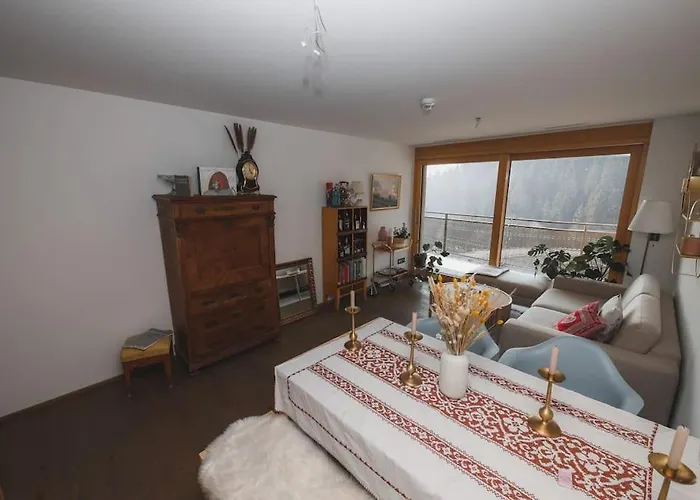Cosy, Stylish New Flat With And Gym & Shuttle To Lifts Apartmán Laax