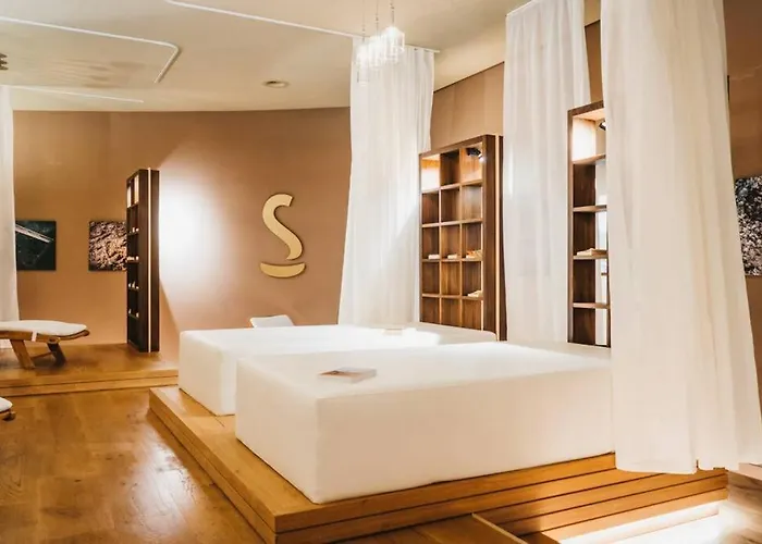 Apartment Cosy, Stylish New Flat With And Gym & Shuttle To Lifts Laax